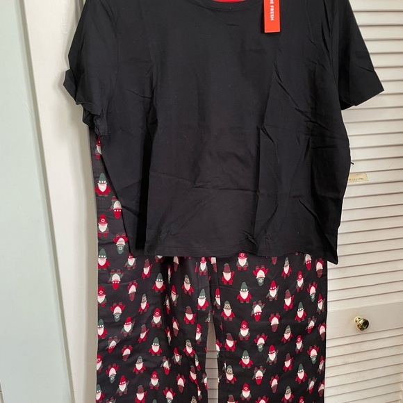 Joe Fresh winter pyjamas - Picture 1 of 5
